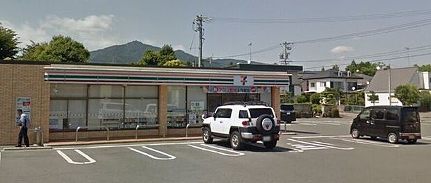 セブンイレブン 豊川一宮旭店 4280m