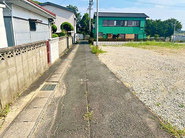 前面道路含む現地写真