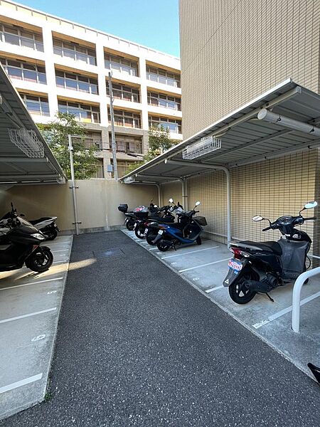 駐車場を拡大表示