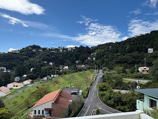 自然郷の山並み。四季折々の変化をお楽しみください。
