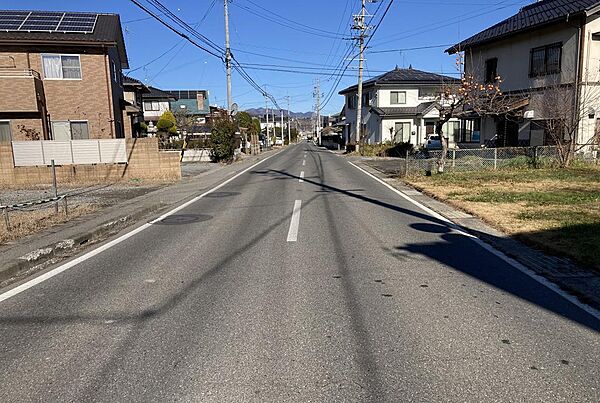 西側道路幅員約８．３ｍ