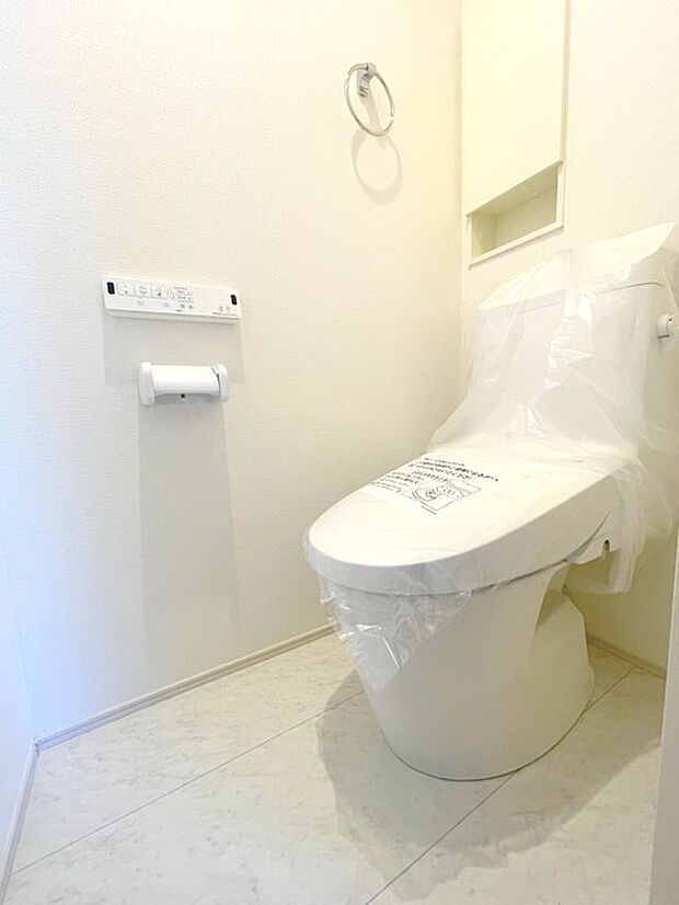 2階 温水洗浄便座