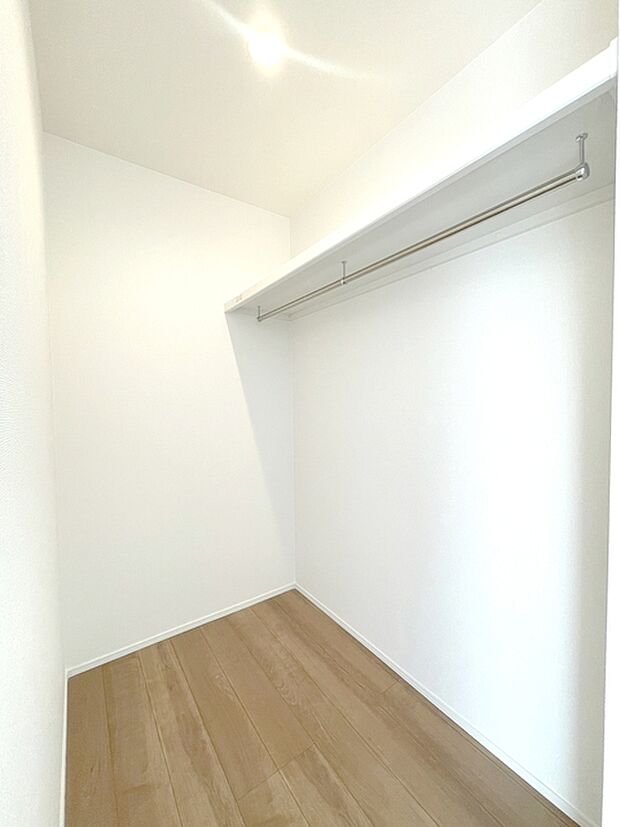 2階主寝室収納