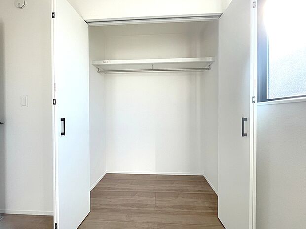 2階居室収納