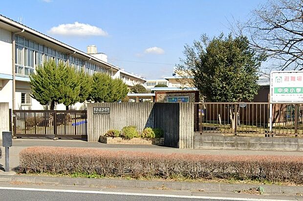 市立中央小学校(1200m)