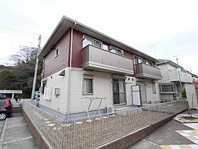 フリューゲルスA  ｜ 千葉県流山市宮園2丁目（賃貸アパート1LDK・1階・40.72㎡） その1