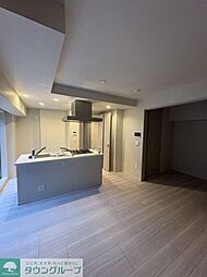 コンフォリア・リヴ西大島ＳＯＵＴＨ 304 3階1SLDKのリビング/ダイニング