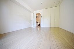 ラ・トゥール 105 1階1Kのリビング/ダイニング