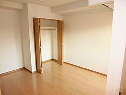 ドゥーエ西大島 511 5階ワンルームのリビング/ダイニング