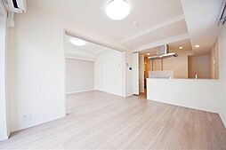 オーキッドレジデンス蔵前 501 5階1LDKのリビング/ダイニング