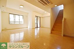 ミリアレジデンス乃木坂 5階2LDKのリビング/ダイニング