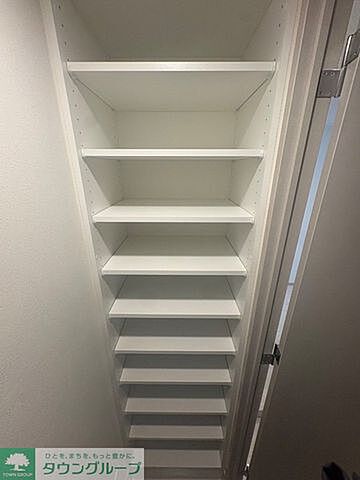 収納