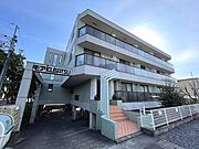 草津駅より徒歩13分 4階 築33年7ヶ月の賃貸物件