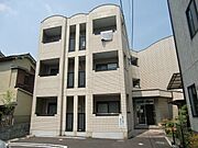 草津駅より徒歩7分 1階 築23年の賃貸物件