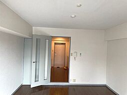 ファミーユSETA 702 7階1Kのリビング/ダイニング