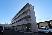 草津駅より徒歩14分 3階 築38年5ヶ月の賃貸物件