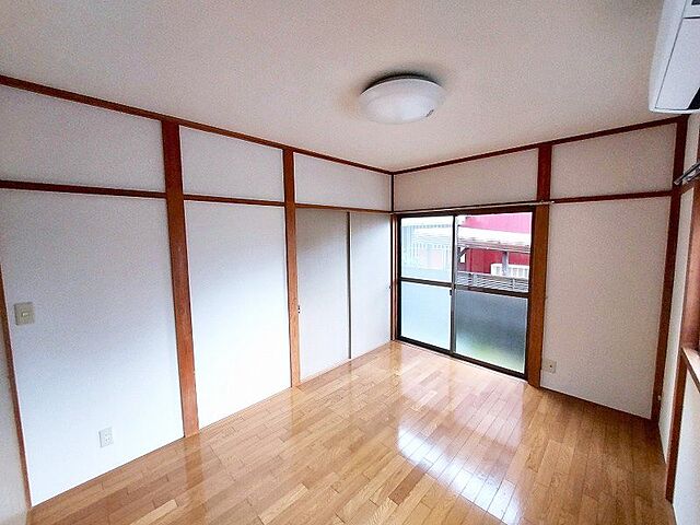 寝室