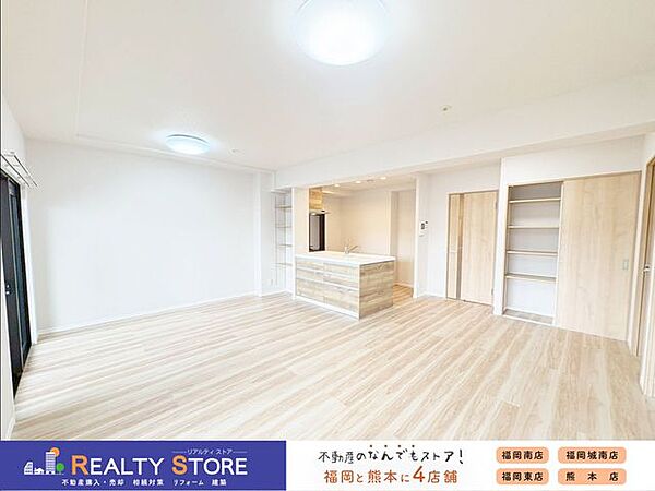 新規リノベーションにて新しくきれいな室内♪新生活で家具やインテリア選びも楽しみの一つです♪