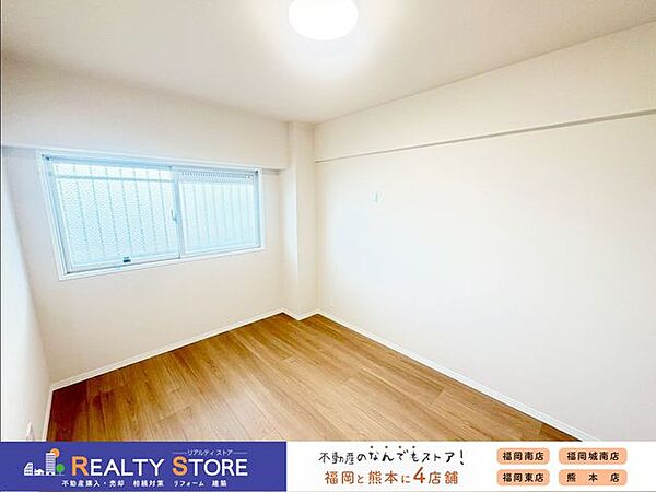 自然光が差し込む明るいお部屋♪自分だけの空間でゆったりくつろぐリラックスタイム♪