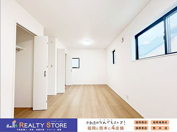 全居室に収納を完備♪居室の空間を有効活用できます♪