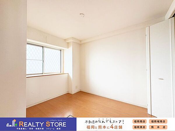室内のクロス貼替、建具交換等もご相談承ります♪お気軽にお問合せ下さい♪