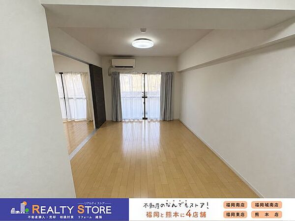 現在居住中となります。ご内覧希望の際はお早目にお問合せ下さい♪※CGにて家具を消去しております。