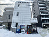 札幌市東区北三十六条東17丁目 3階建 築35年のイメージ