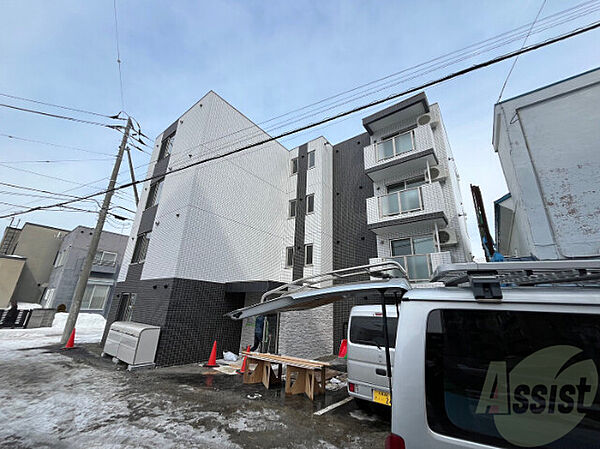 北海道札幌市白石区東札幌二条4丁目(賃貸マンション1LDK・2階・33.00㎡)の写真 その1