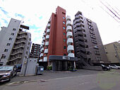 札幌市北区北十一条西3丁目 8階建 築37年のイメージ