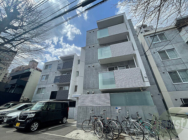 北海道札幌市中央区南四条西20丁目(賃貸マンション1LDK・1階・37.10㎡)の写真 その1