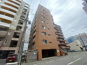 北海道札幌市中央区北一条西16丁目（賃貸マンション1DK・7階・36.94㎡） その1