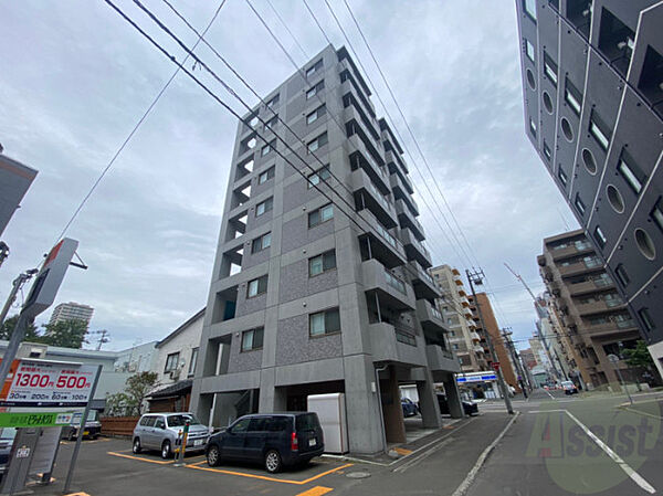 北海道札幌市中央区北一条西17丁目(賃貸マンション1LDK・8階・40.29㎡)の写真 その1