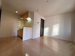 札幌市営南北線 幌平橋駅 徒歩17分の賃貸アパート 3階1LDKのリビング/ダイニング