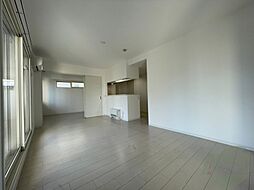 札幌市営東西線 西18丁目駅 徒歩3分の賃貸マンション 4階3LDKのリビング/ダイニング