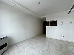 ブランノワールDECO 3階1LDKのリビング/ダイニング