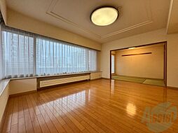 札幌市営東西線 西11丁目駅 徒歩8分の賃貸マンション 5階3LDKのリビング/ダイニング