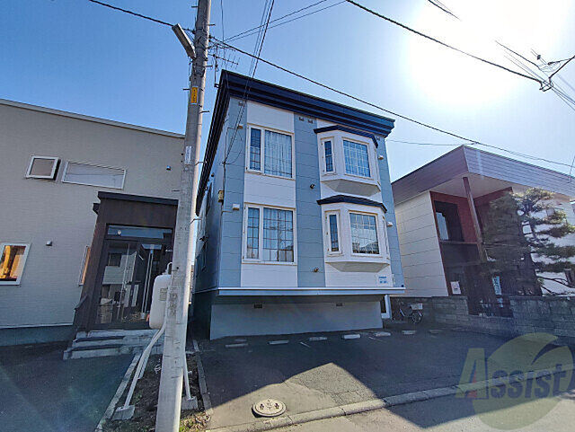 3 / 11