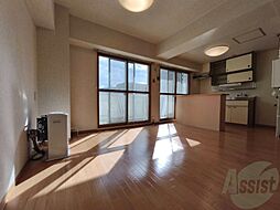 札幌市営東西線 西18丁目駅 徒歩2分の賃貸マンション 4階1LDKのリビング/ダイニング