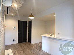 GIULIA196 1階1LDKのリビング/ダイニング