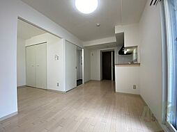 Many’sCourtN6 2階2DKのリビング/ダイニング