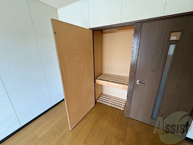 寝室