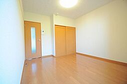 レオパレスドリームハイツ氷室 2階1Kのリビング/ダイニング