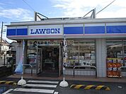 ローソン 高槻如是町店 徒歩11分。 870m