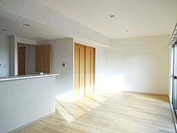 槻 4階3LDKのリビング/ダイニング