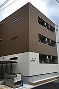 正雀駅より徒歩3分 築4年8ヶ月 3階建の賃貸物件