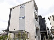 摂津駅より徒歩10分 1階 築3年8ヶ月の賃貸物件