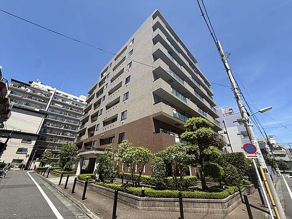 2002年築、総戸数28戸、西松建設施工・新築時売主は大和ハウス工業