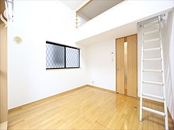 名鉄常滑線 豊田本町駅 徒歩3分の賃貸アパート 1階1SKのリビング/ダイニング