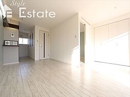 セントラル川名 501 5階1LDKのリビング/ダイニング