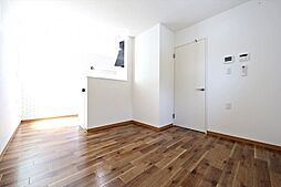 名古屋市営鶴舞線 植田駅 徒歩7分の賃貸アパート 3階1LDKのリビング/ダイニング